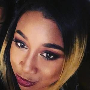 Meet your Posher, April